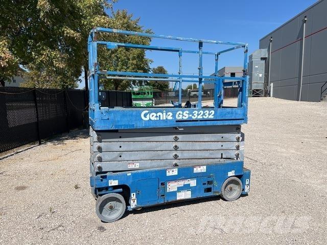 Genie GS-3232 Makazaste platforme