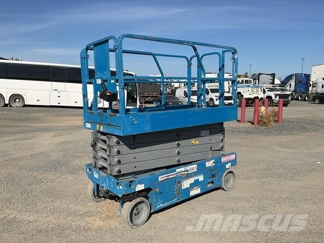 Genie GS-3246 Makazaste platforme
