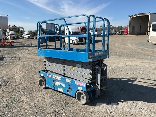 Genie GS-3246 Makazaste platforme