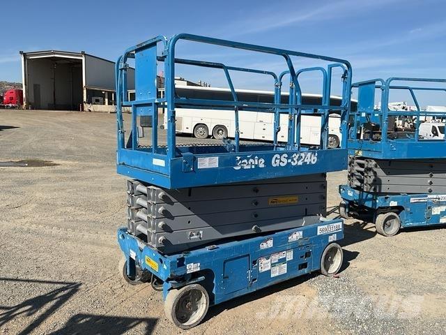 Genie GS-3246 Makazaste platforme