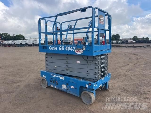 Genie GS-4047 Makazaste platforme