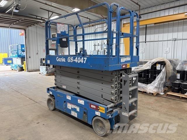 Genie GS-4047 Makazaste platforme