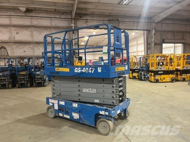 Genie GS-4047 Makazaste platforme