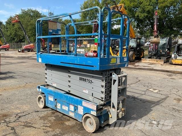 Genie GS-4047 Makazaste platforme
