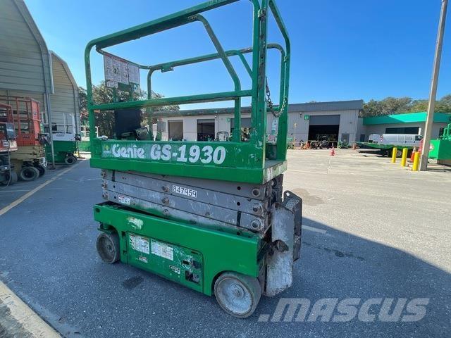 Genie GS1930 Makazaste platforme