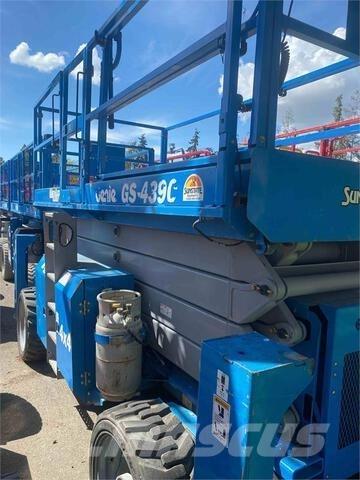 Genie GS4390RT Makazaste platforme