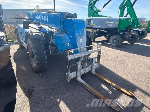 Genie GTH-844 Teleskopski viljuškari