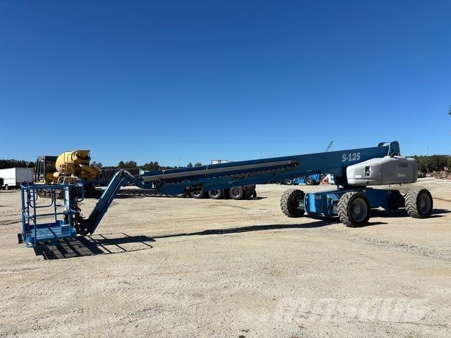 Genie S-125 Teleskopske podizne platforme