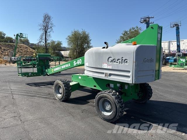 Genie S-40 Teleskopske podizne platforme