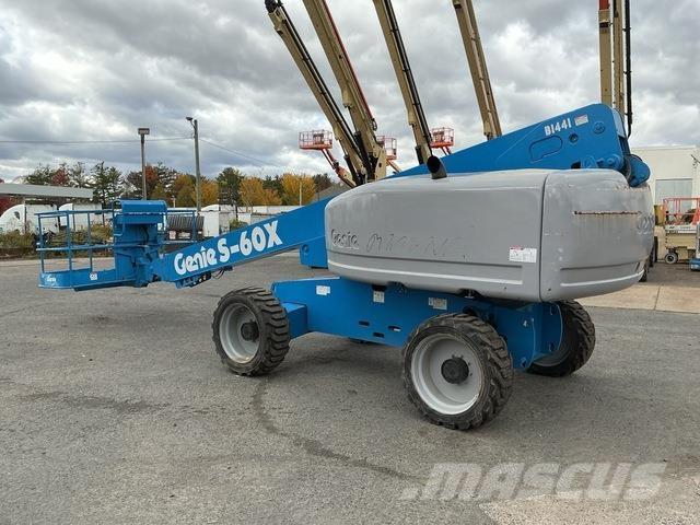 Genie S-60X Teleskopske podizne platforme