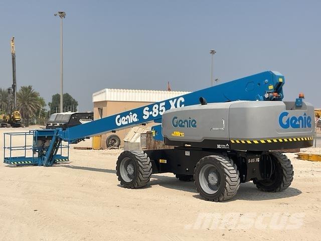 Genie S85 XC Teleskopske podizne platforme