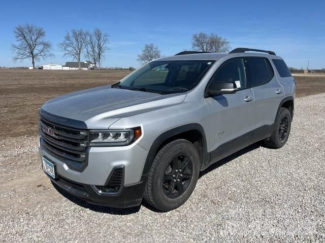 GMC Acadia Automobili