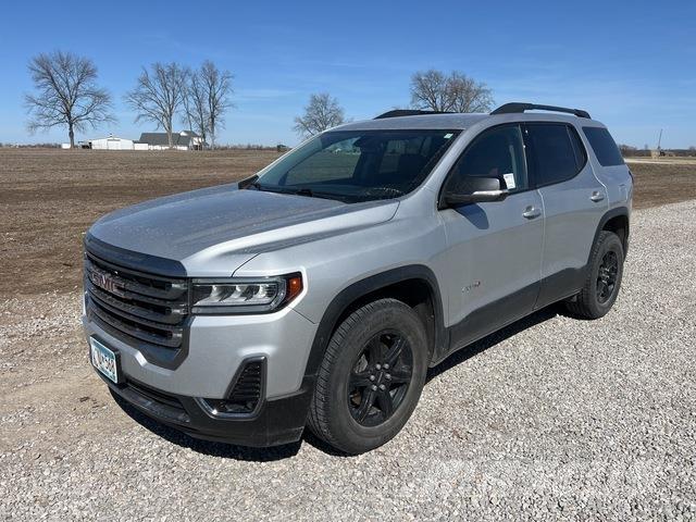 GMC Acadia Automobili