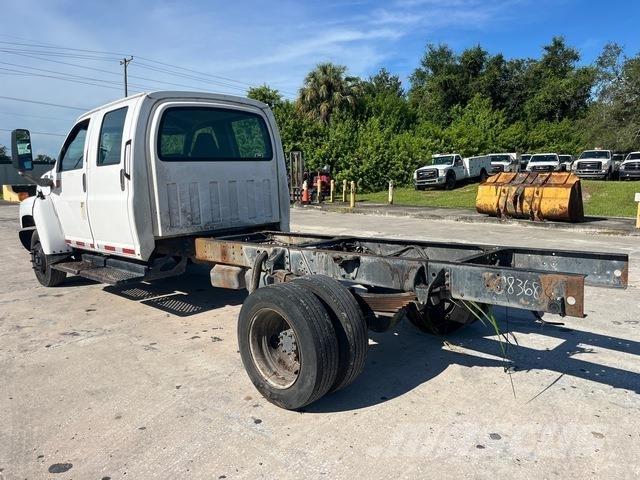 GMC C5500 Kabine i unutrašnjost