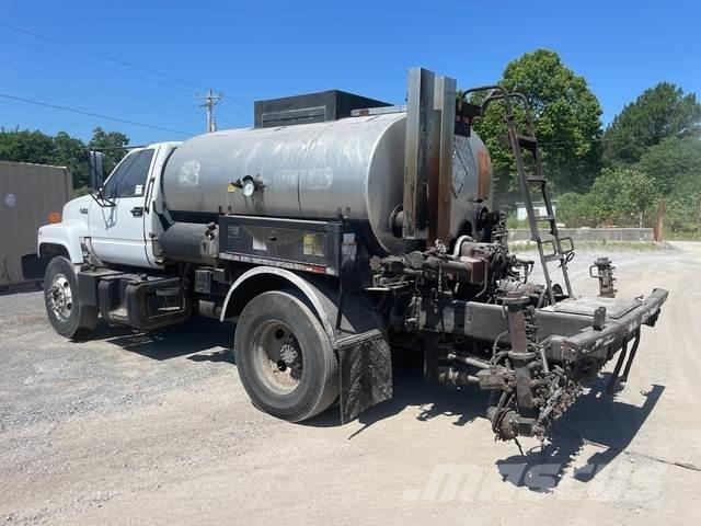 GMC C6500 Kamioni mešalice za beton