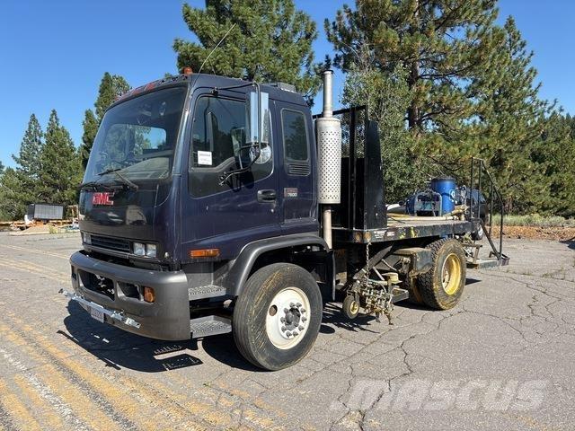 GMC T7500 Komunalna vozila za opštu namenu