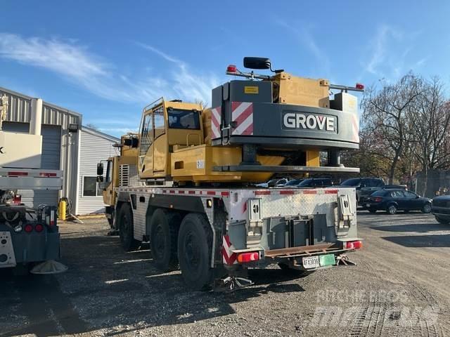 Grove GMK3055 Polovne dizalice za sve terene
