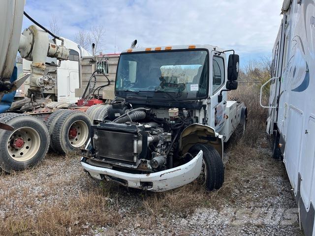 Hino  Šleperi za vozila