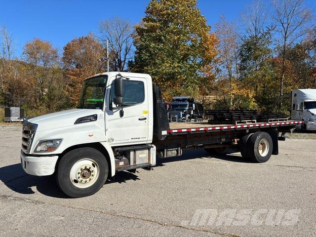 Hino 268 Kamioni sa otvorenim sandukom