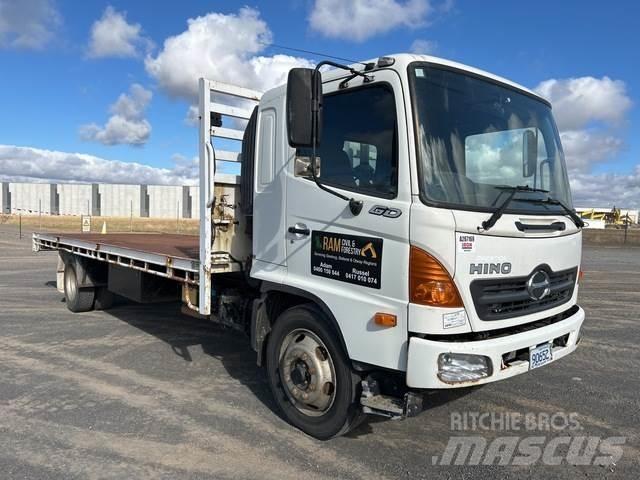 Hino 6D1J Kamioni sa otvorenim sandukom