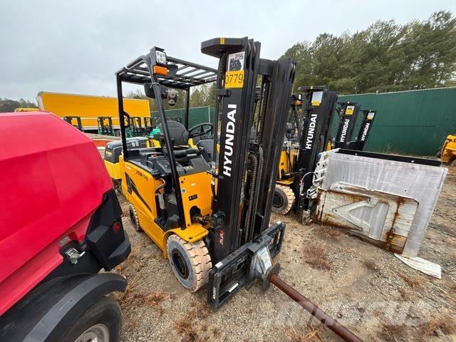 Hyundai 25B-9U Električni viljuškari