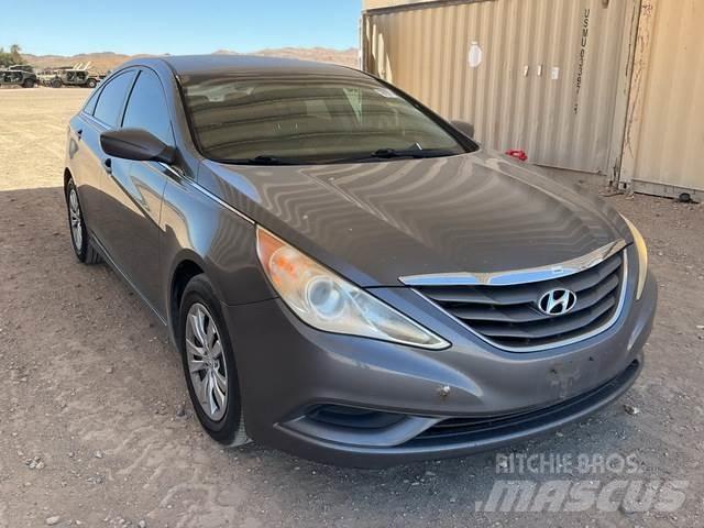 Hyundai Sonata Automobili