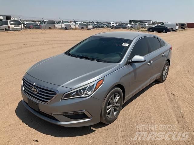 Hyundai Sonata Automobili