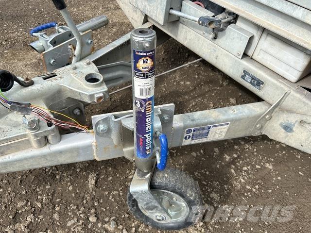 Ifor Williams  Autotransporter prikolice