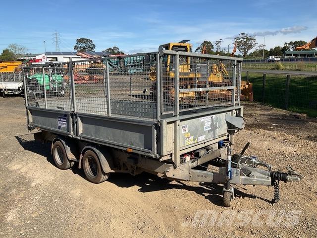 Ifor Williams  Autotransporter prikolice