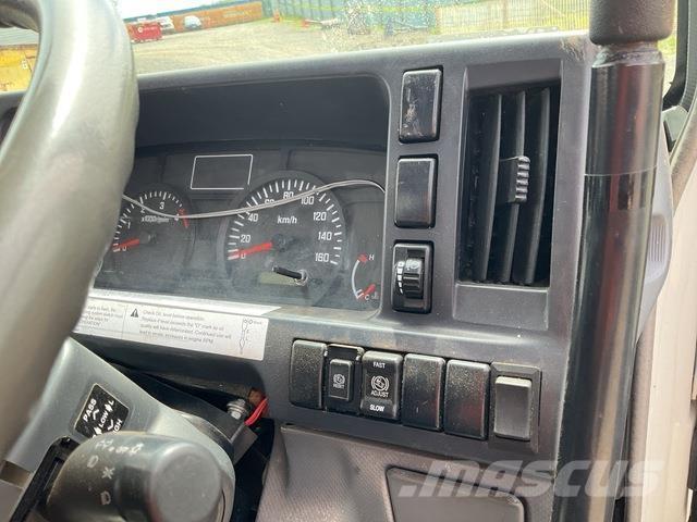 Isuzu ELF Kiperi kamioni