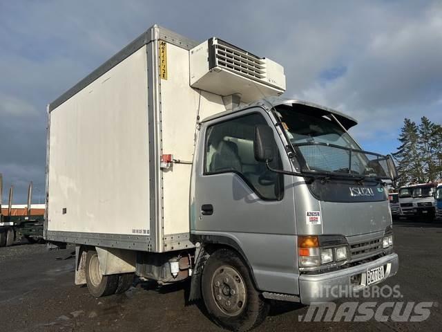 Isuzu NKR300s Ostalo za građevinarstvo