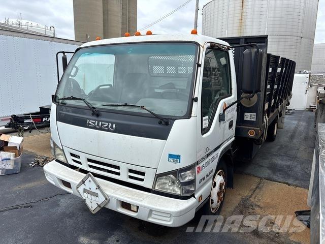 Isuzu NRR Kamioni sa otvorenim sandukom