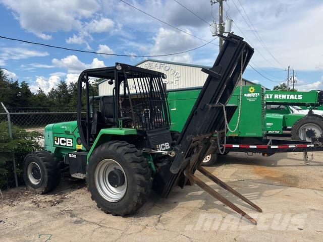JCB 930 Vanterenski viljuškar