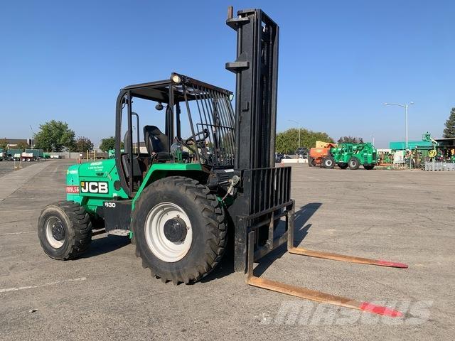 JCB 930 Vanterenski viljuškar