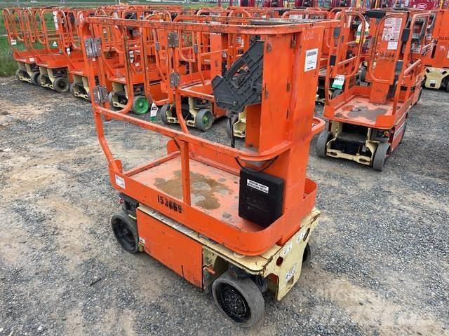 JLG 1230ES Jarbolne penjajuće platforme