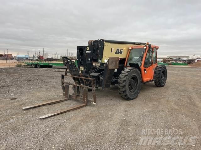 JLG 1255 Teleskopski viljuškari