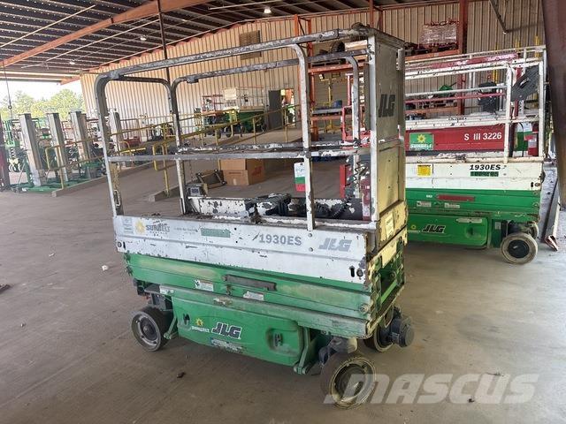 JLG 1930 ES Makazaste platforme