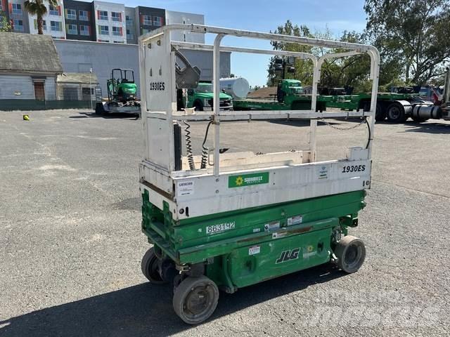 JLG 1930ES Makazaste platforme