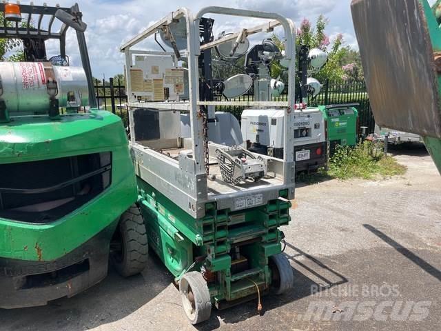 JLG 1930ES Makazaste platforme