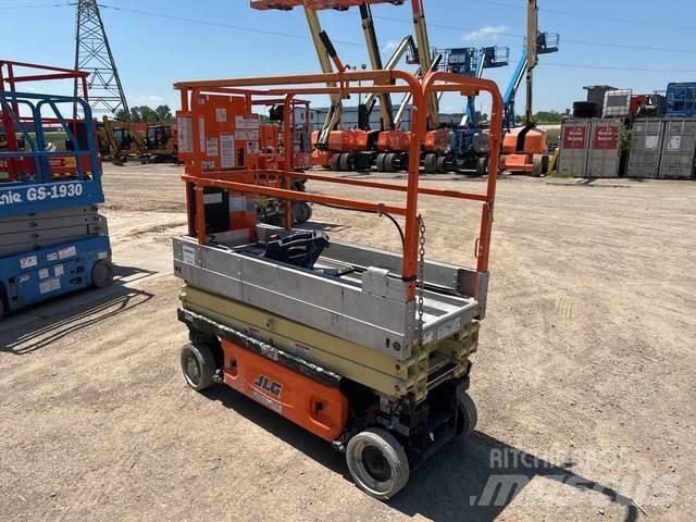 JLG 1930ES Makazaste platforme