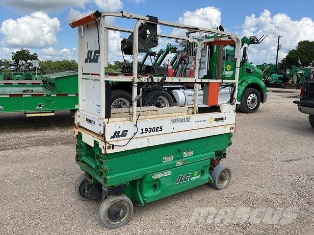 JLG 1930ES Makazaste platforme