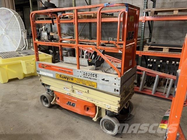 JLG 1930ES Makazaste platforme
