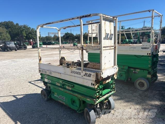 JLG 1930ES Makazaste platforme