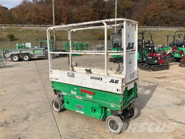 JLG 1930ES Makazaste platforme