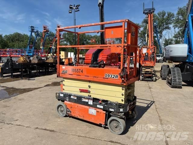 JLG 1932R Makazaste platforme