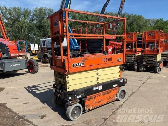 JLG 1932R Makazaste platforme