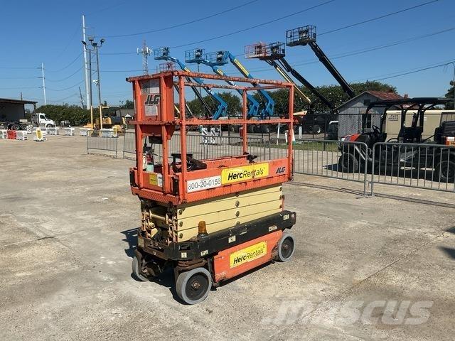 JLG 1932R Makazaste platforme