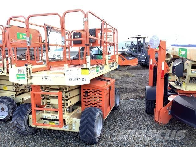 JLG 260MRT Makazaste platforme