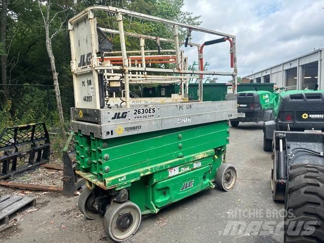 JLG 2630ES Makazaste platforme