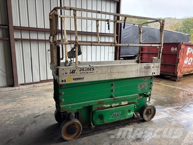 JLG 2630ES Makazaste platforme